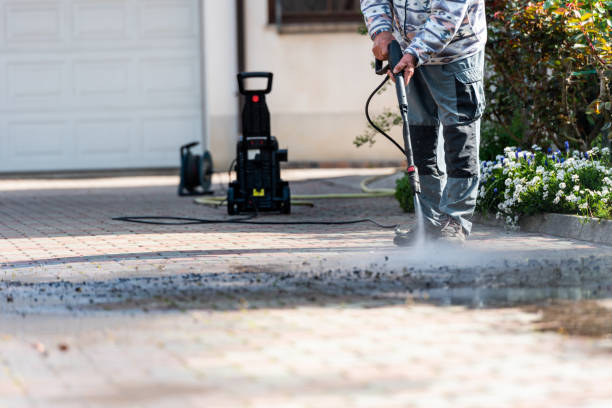 Why Choose Our Certified Pressure Washing Experts for Your Project Needs in Brooktrails, CA?